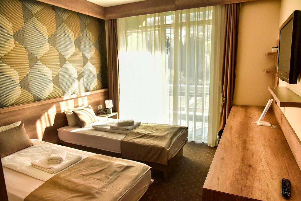 Student Hotel Мостар Екстер'єр фото
